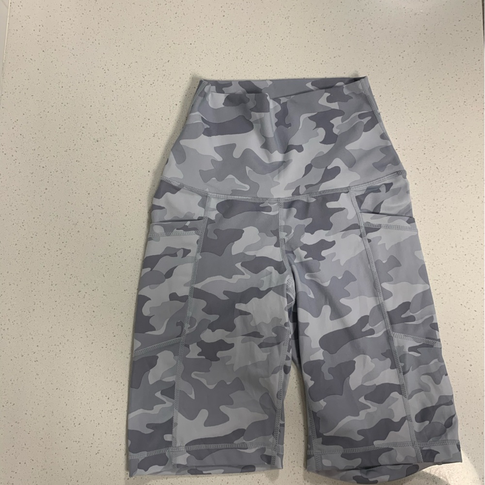 Gray and white camo biker shorts